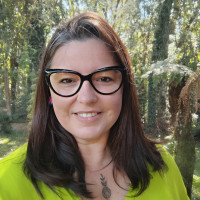 GISELE KARINA PETRY GIL